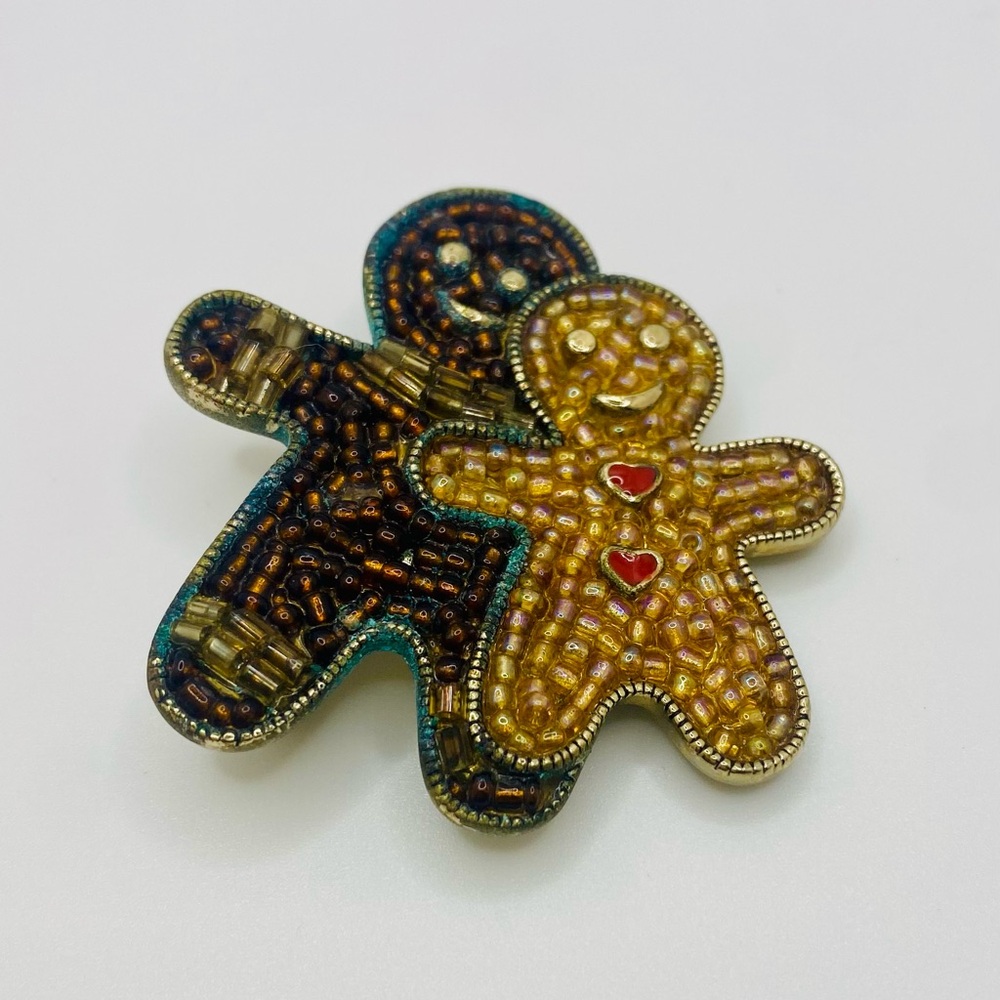 Vintage Liz Claiborne Beaded Gingerbread Men Brooch with Red Enamel Hearts
